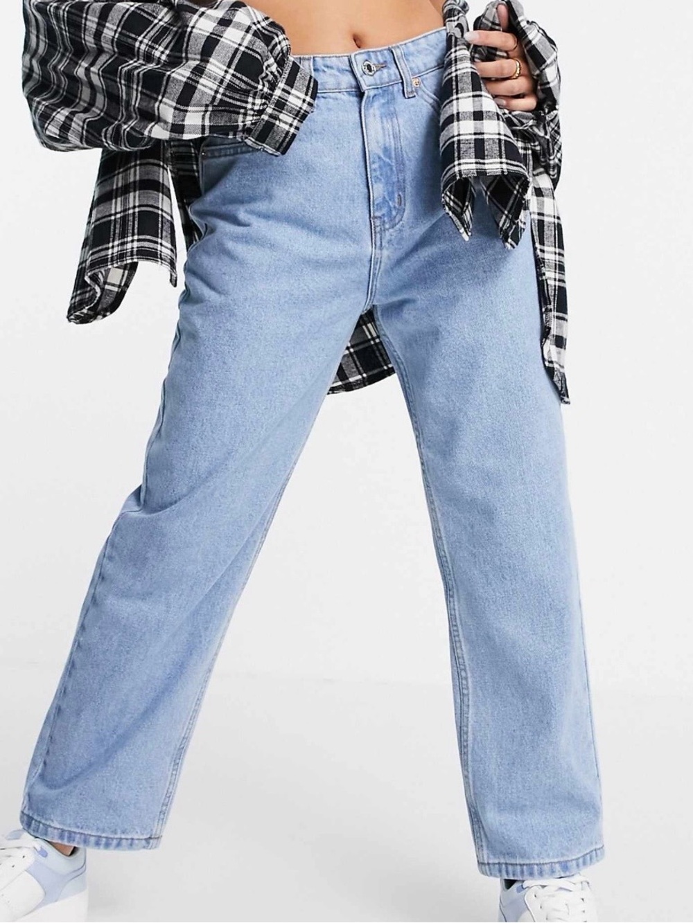 DTT Petite Katy high rise cropped straight jeans in light blue wash